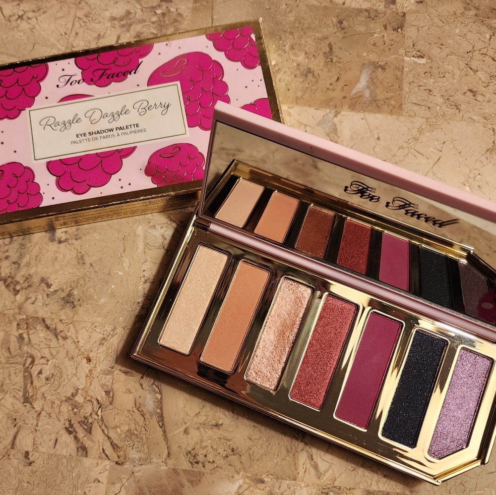 BNIB🍇Too Faced🫐Tutti Frutti Razzle Dazzle Berry Eye Shadow Palette